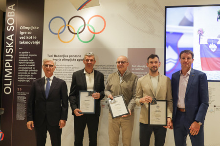 Na prireditvi so bili podeljeni tudi OLY certifikati